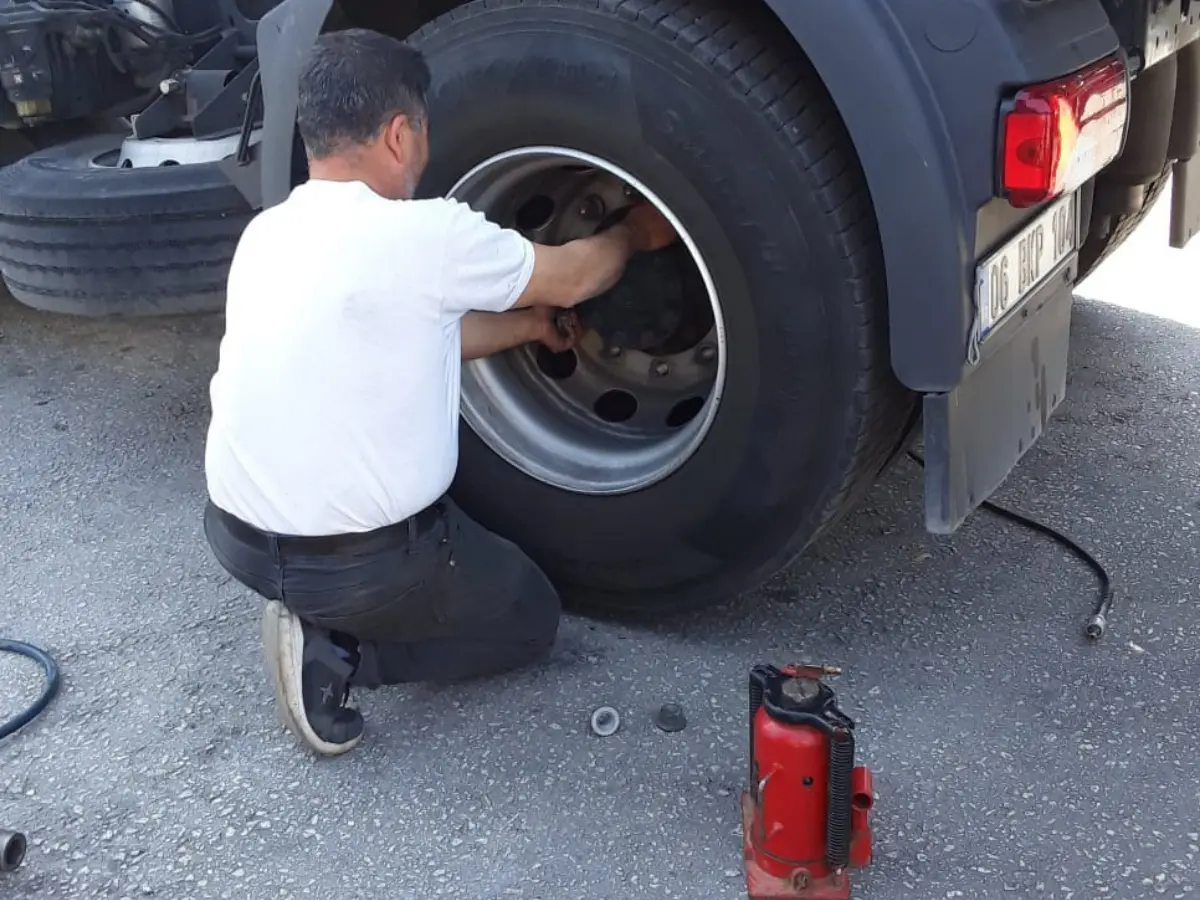 Artova Oto Lastikçi